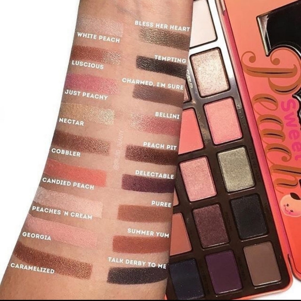 TOO FACED EYE SHADOW PALETTE